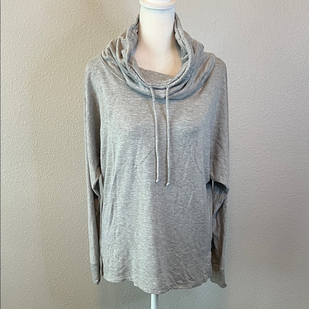 Beyond Yoga Funnel Neck Lightweight Top Gray Size XS